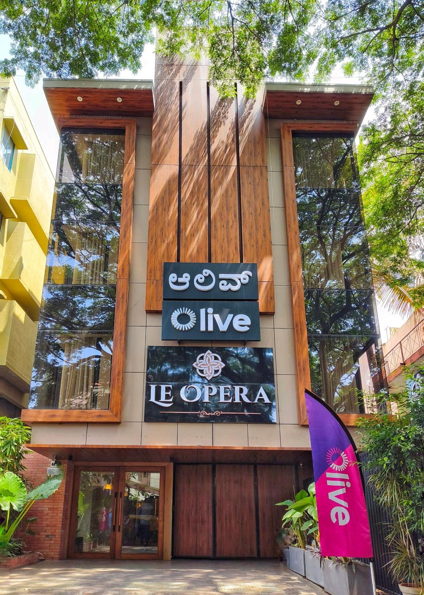 Olive Hotel Le Opera By Embassy Group Μπανγκαλόρ Εξωτερικό φωτογραφία