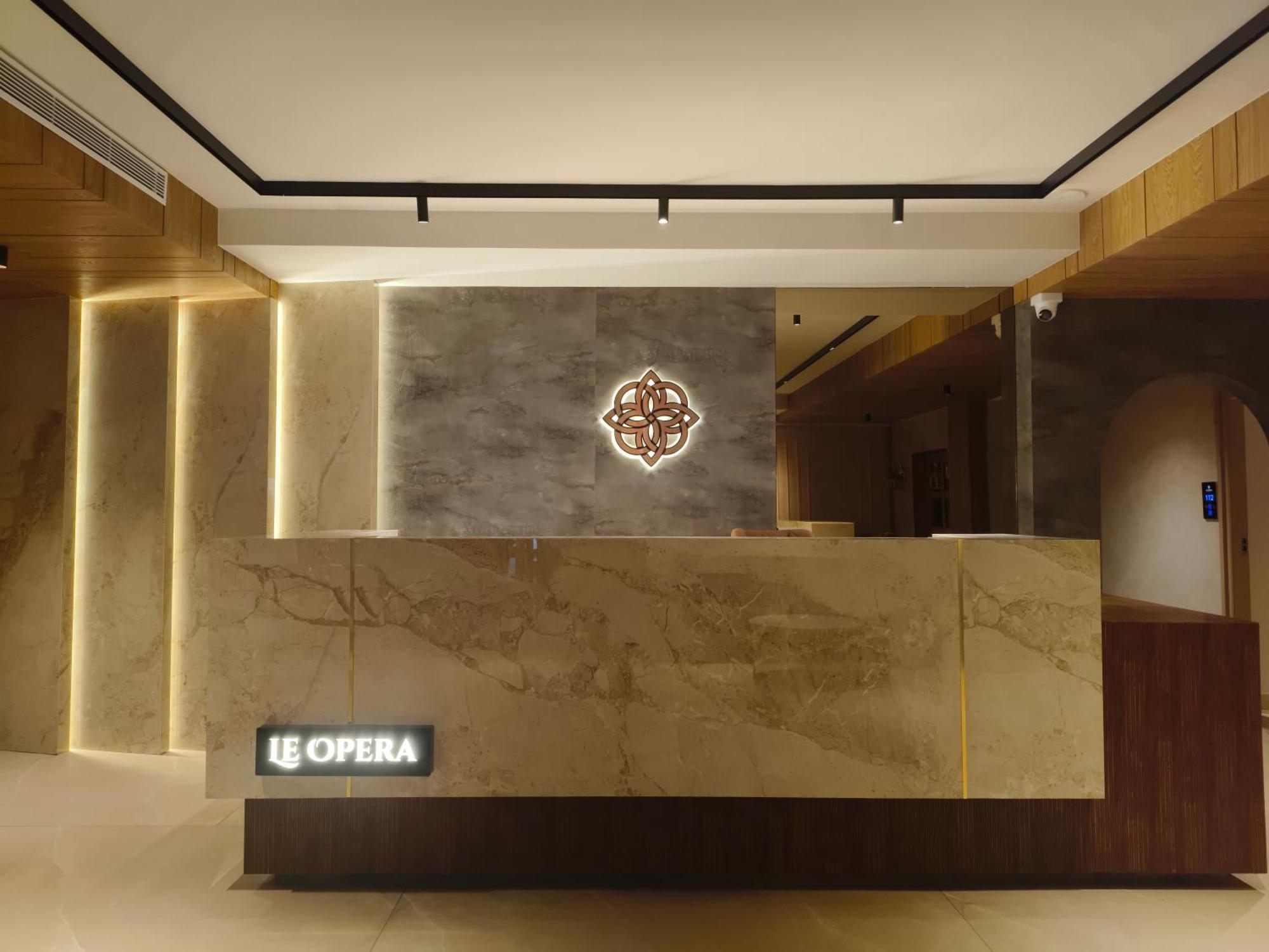 Olive Hotel Le Opera By Embassy Group Μπανγκαλόρ Εξωτερικό φωτογραφία