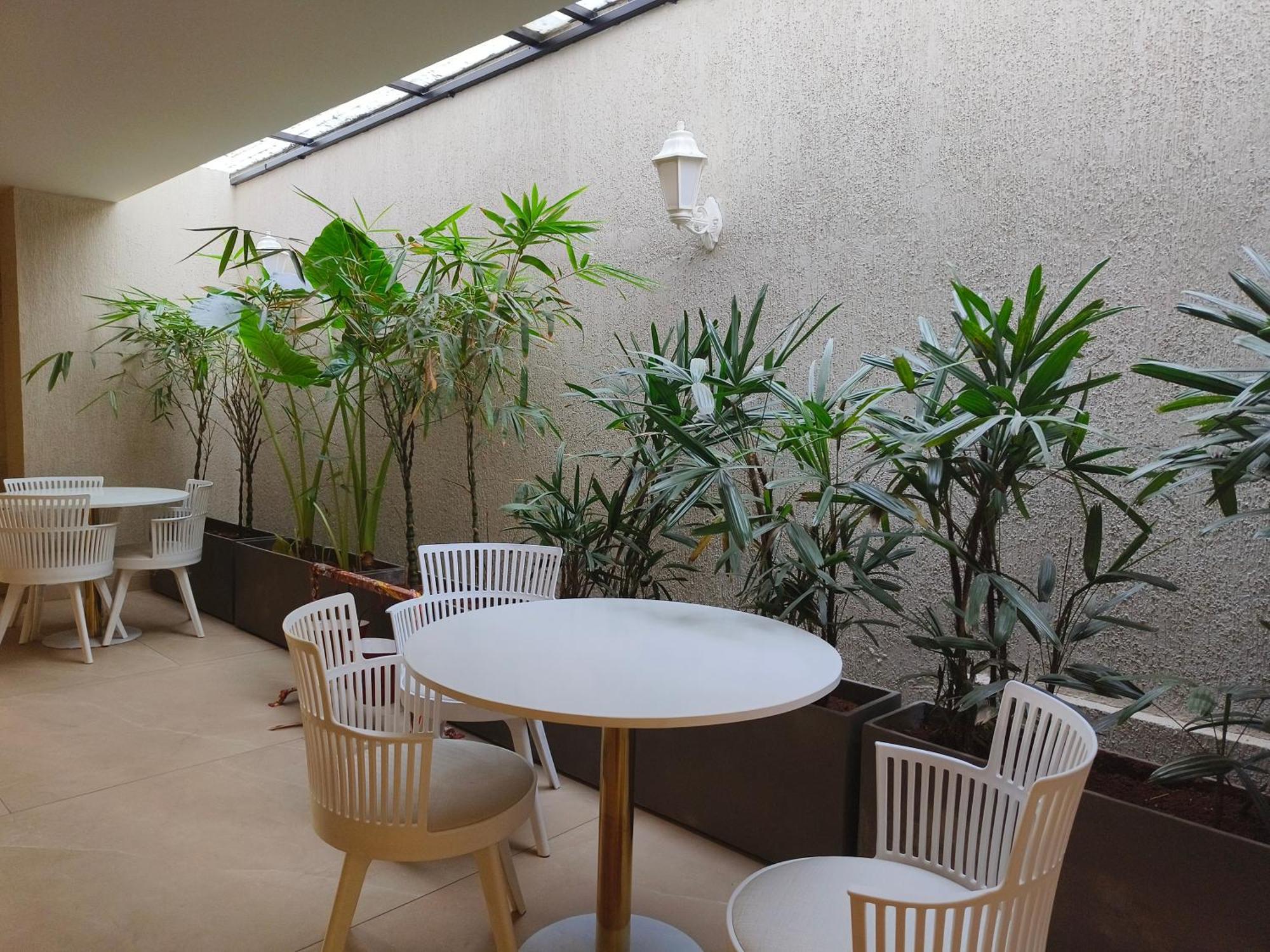 Olive Hotel Le Opera By Embassy Group Μπανγκαλόρ Εξωτερικό φωτογραφία